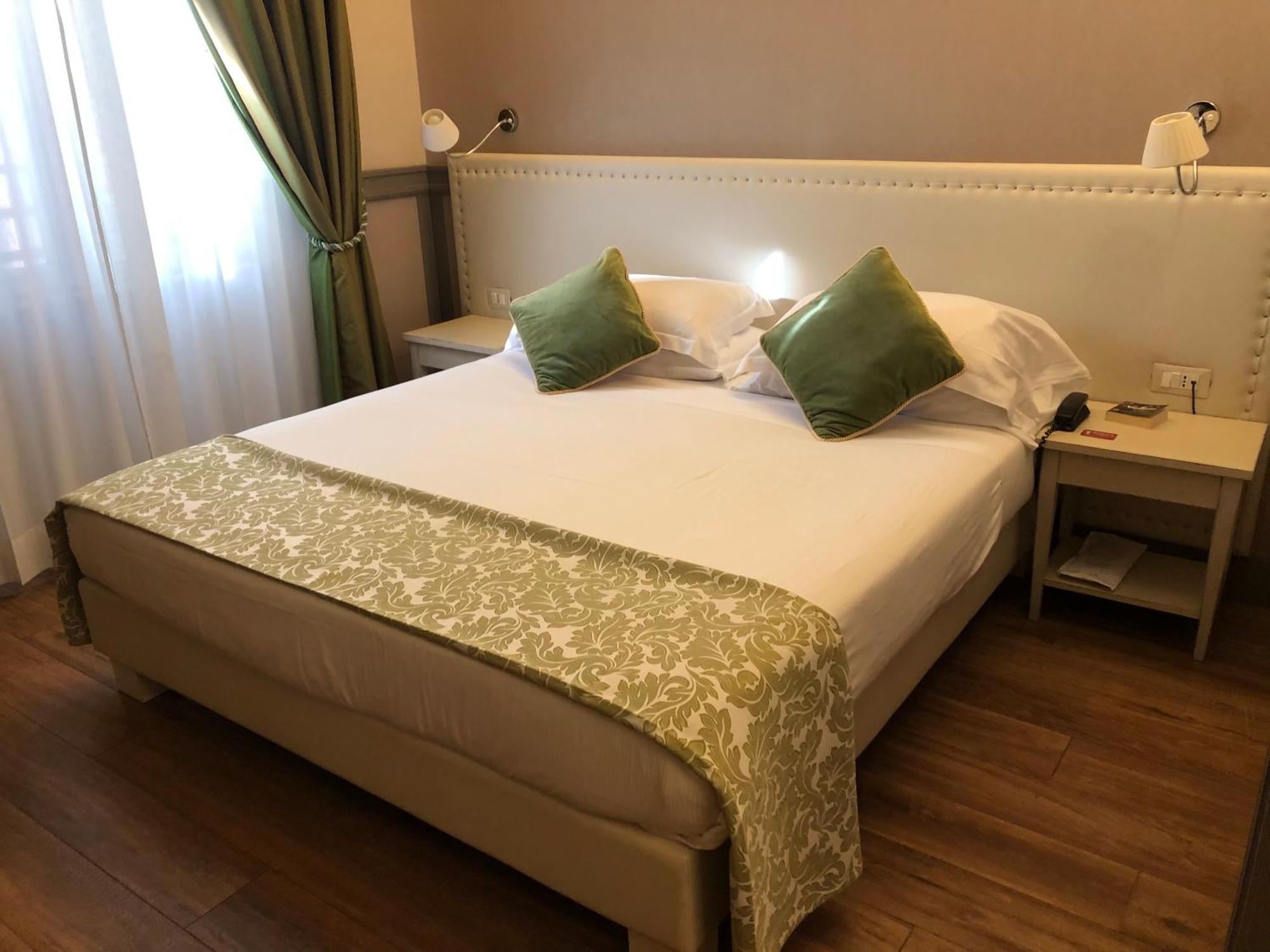 Basilica Hotel Rome Exterior photo