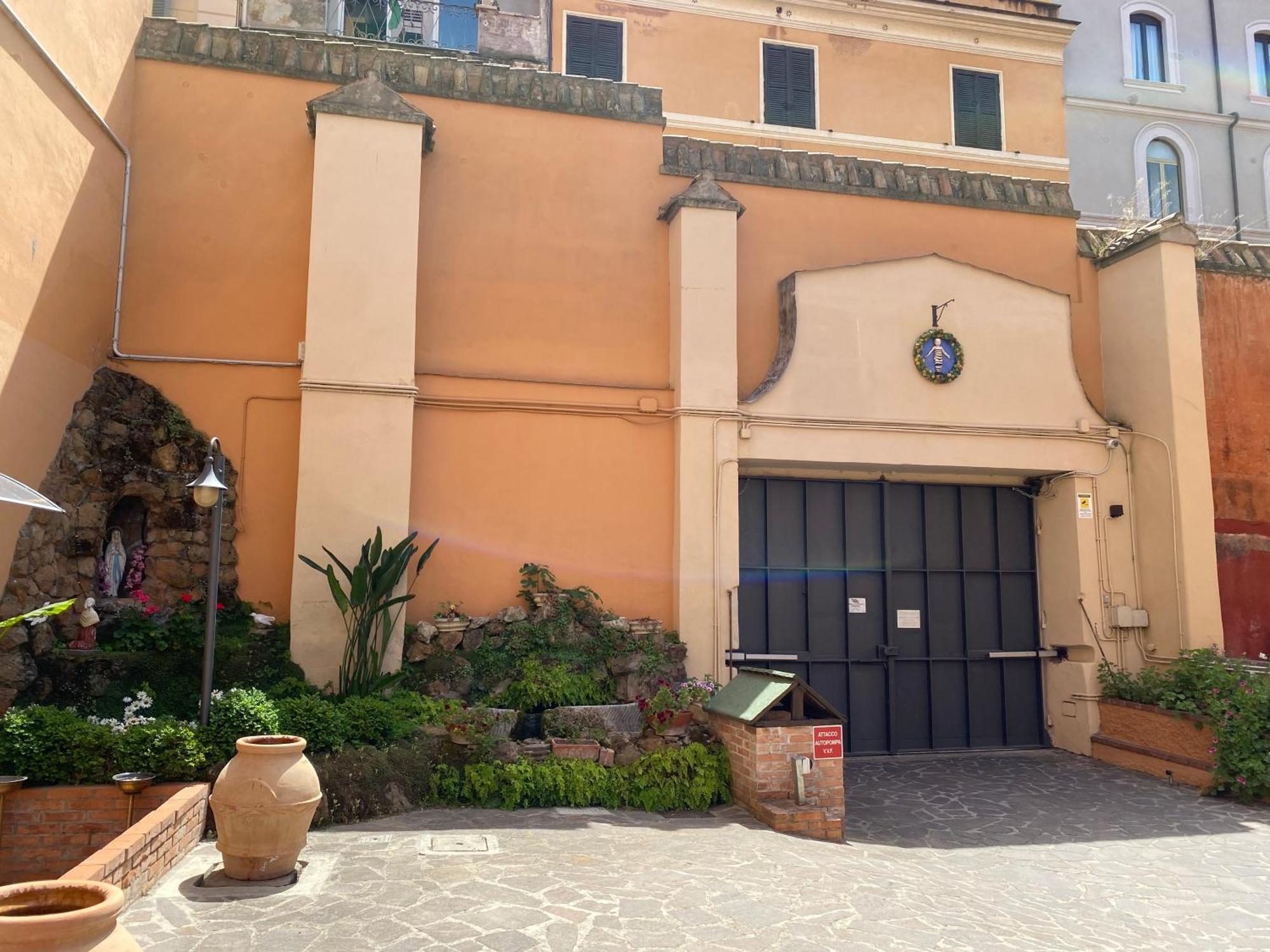 Basilica Hotel Rome Exterior photo