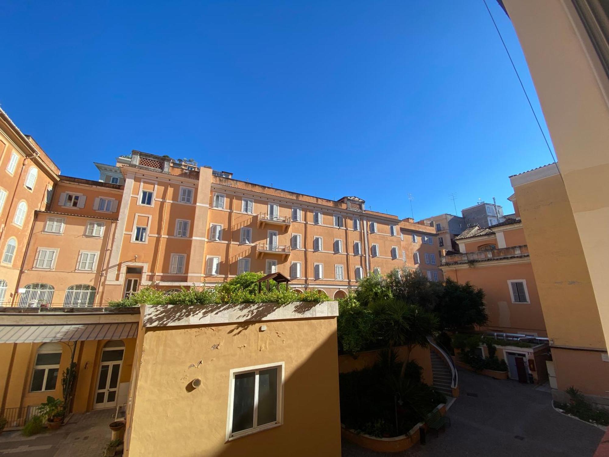 Basilica Hotel Rome Exterior photo