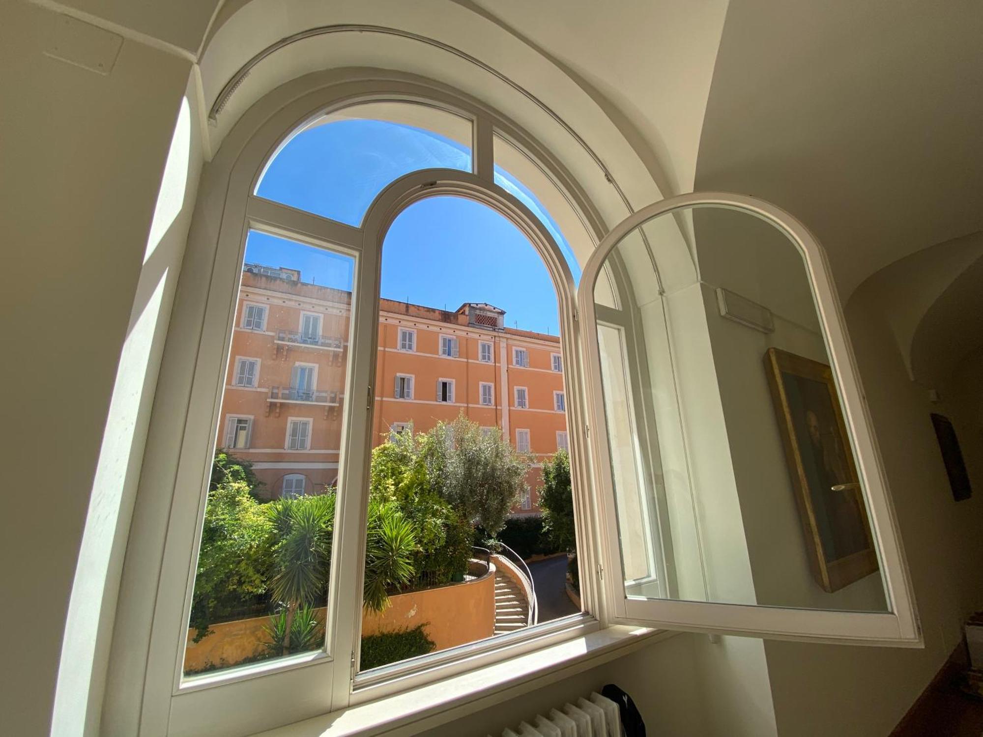 Basilica Hotel Rome Exterior photo